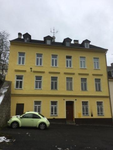 Margo Apartman Karlsbad Exteriör bild
