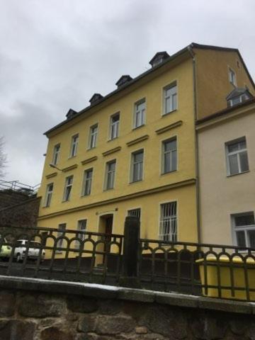 Margo Apartman Karlsbad Exteriör bild